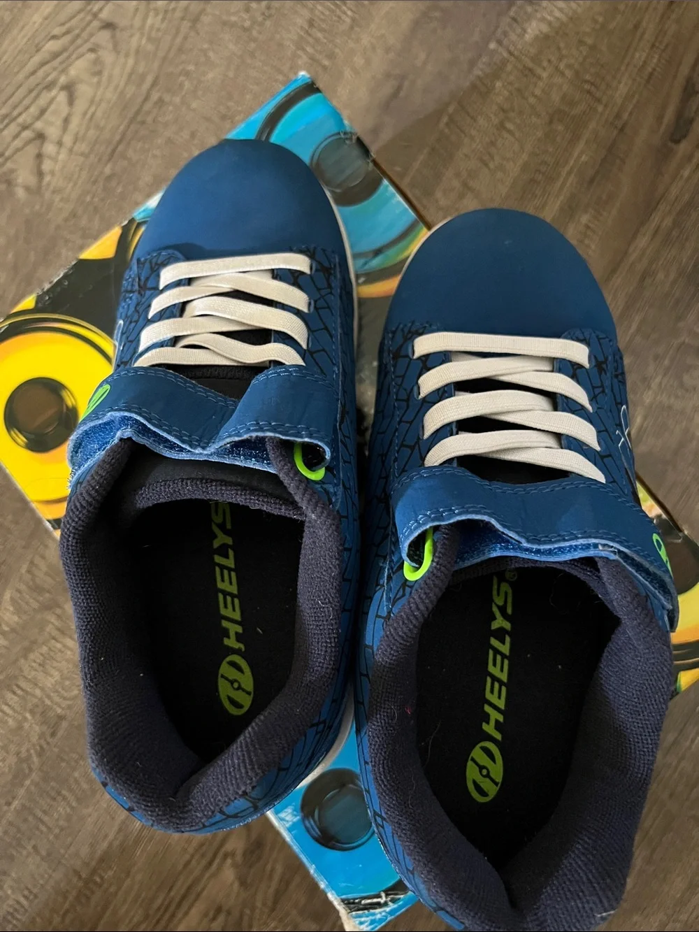 Heelys Blue Skate Sneakers with Neon Green Accents